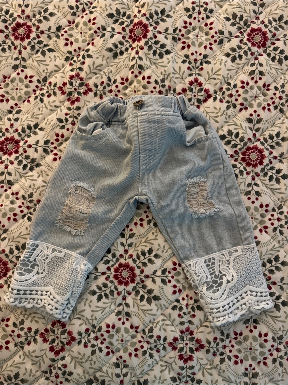 SHEIN Light Blue Distressed Denim Pants with White Lace Cuffs